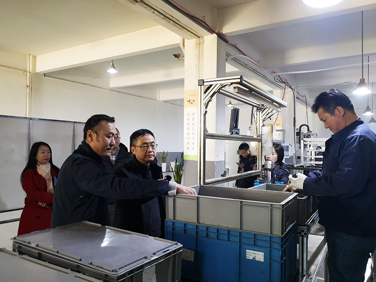 2021开年伊始双创中心领导走访亚星假网一比一橡胶密封圈！